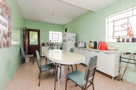 Casa à venda com 150m², 3 quartos e 2 vagasCozinha