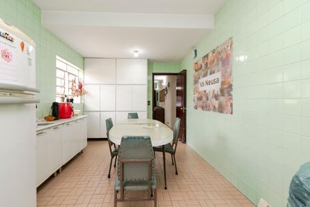 Casa à venda com 150m², 3 quartos e 2 vagasCozinha