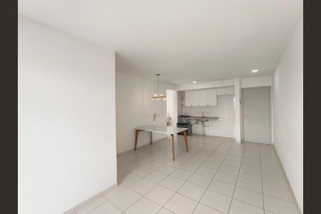 Sala de apartamento para alugar com 3 quartos, 83m² em Jardim Carlos Gomes, Jundiaí