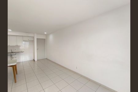 Sala de apartamento para alugar com 3 quartos, 83m² em Jardim Carlos Gomes, Jundiaí