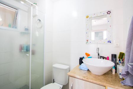 Apartamento à venda com 68m², 3 quartos e 1 vagaBanheiro do quarto 1