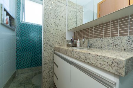 Apartamento à venda com 106m², 3 quartos e 3 vagasBANHEIRO2