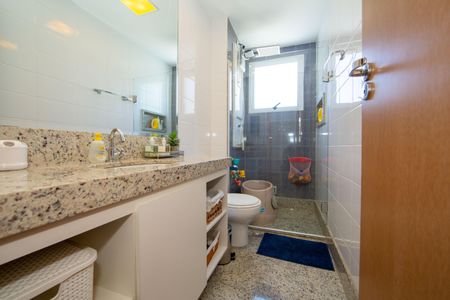 Apartamento à venda com 106m², 3 quartos e 3 vagasBANHEIRO1