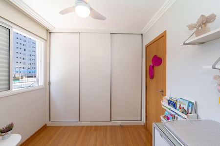 Apartamento à venda com 106m², 3 quartos e 3 vagasQUARTO3