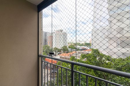 Varanda de kitnet/studio para alugar com 1 quarto, 26m² em Indianópolis, São Paulo