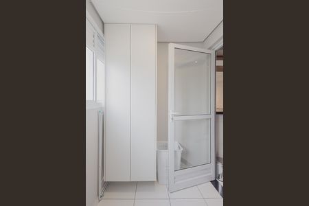 Apartamento para alugar com 60m², 1 quarto e 1 vagaÁrea de Serviço