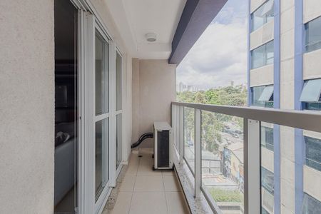 Varanda de apartamento para alugar com 1 quarto, 60m² em Pinheiros, São Paulo