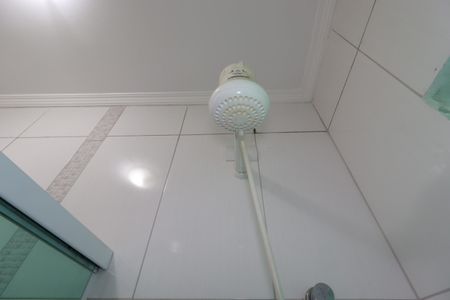 Apartamento à venda com 65m², 3 quartos e 1 vagaBanheiro Social - Chuveiro