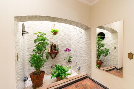 Casa à venda com 170m², 3 quartos e 2 vagas Casa à venda com 170m², 3 quartos e 2 vagasJardim de Inverno