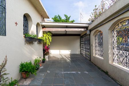 Casa à venda com 170m², 3 quartos e 2 vagas Casa à venda com 170m², 3 quartos e 2 vagasGaragem