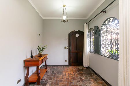 Casa à venda com 170m², 3 quartos e 2 vagas Casa à venda com 170m², 3 quartos e 2 vagasSala