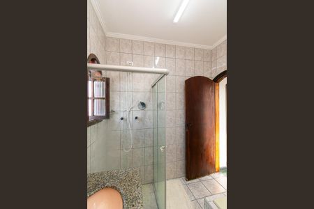 Casa à venda com 170m², 3 quartos e 2 vagas Casa à venda com 170m², 3 quartos e 2 vagasBanheiro