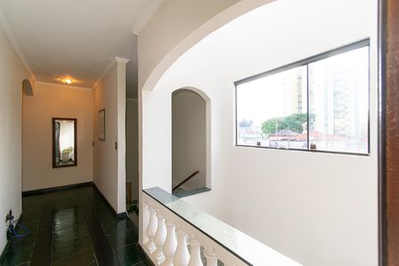 Casa à venda com 170m², 3 quartos e 2 vagas Casa à venda com 170m², 3 quartos e 2 vagasCorredor