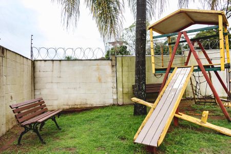 Apartamento para alugar com 72m², 3 quartos e 1 vaga Apartamento para alugar com 72m², 3 quartos e 1 vagaÁrea comum - Playground