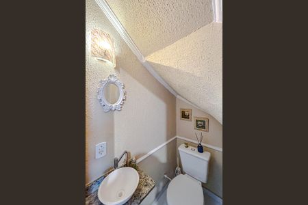 Casa de condomínio à venda com 64m², 2 quartos e 1 vagaLavabo