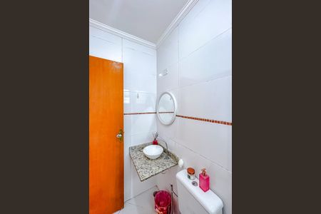 Casa de condomínio à venda com 64m², 2 quartos e 1 vagaBanheiro da Suíte 1