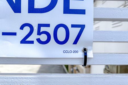 Casa de condomínio à venda com 64m², 2 quartos e 1 vagaCCLO-200