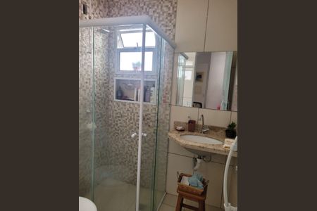 Banheiro de casa de condomínio para alugar com 3 quartos, 79m² em Wanel Ville, Sorocaba