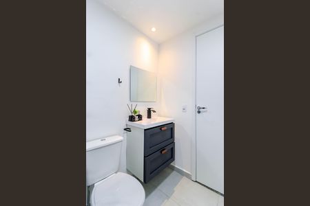 Studio para alugar com 26m², 1 quarto e sem vaga Studio para alugar com 26m², 1 quarto e sem vagaBanheiro