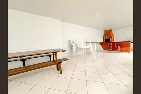 Apartamento para alugar com 60m², 2 quartos e 1 vagaÁrea comum - Churrasqueira