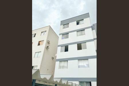 Apartamento para alugar com 60m², 2 quartos e 1 vagaPlaquinha