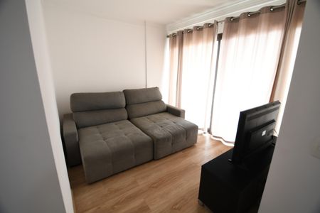 Sala de apartamento para alugar com 1 quarto, 57m² em Cambuí, Campinas