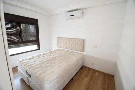 Quarto Suíte de apartamento para alugar com 1 quarto, 57m² em Cambuí, Campinas