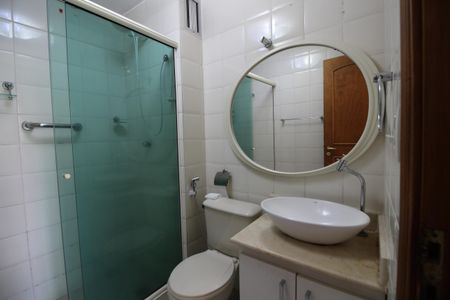 Apartamento para alugar com 74m², 2 quartos e 1 vagaBanheiro Social