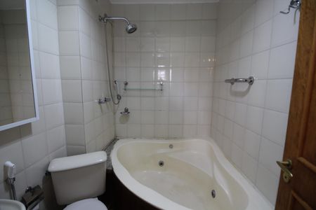 Apartamento para alugar com 74m², 2 quartos e 1 vagaQuarto 2 - Suíte