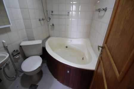 Apartamento para alugar com 74m², 2 quartos e 1 vagaQuarto 2 - Suíte