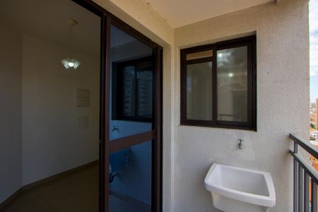 Varanda da sala/Área de serviço de apartamento à venda com 1 quarto, 41m² em Vila Valparaíso, Santo André