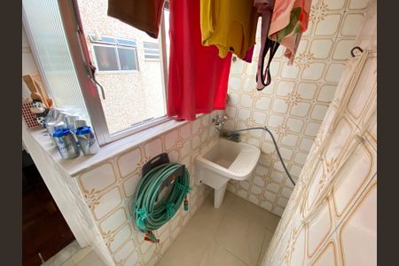 Apartamento à venda com 63m², 3 quartos e 1 vagaÁrea de Serviço