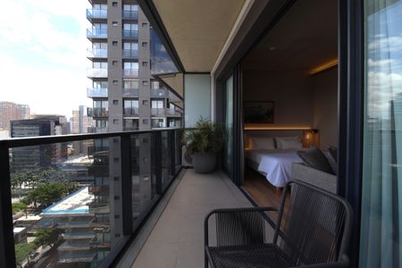 Varanda de kitnet/studio à venda com 1 quarto, 45m² em Vila Olímpia, São Paulo