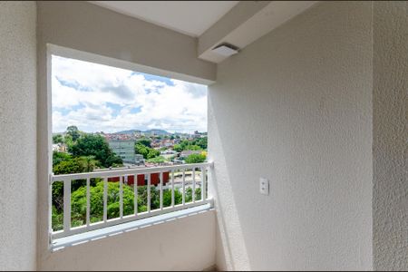 Sala - Sacada de kitnet/studio para alugar com 2 quartos, 30m² em Jardim Jaragua (sao Domingos), São Paulo