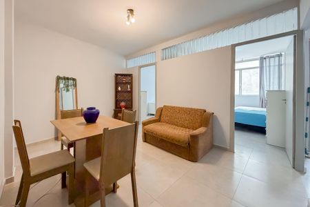 Sala de apartamento para alugar com 2 quartos, 61m² em Liberdade, São Paulo