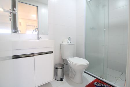 Banheiro da suíte de apartamento à venda com 2 quartos, 42m² em Socorro, São Paulo