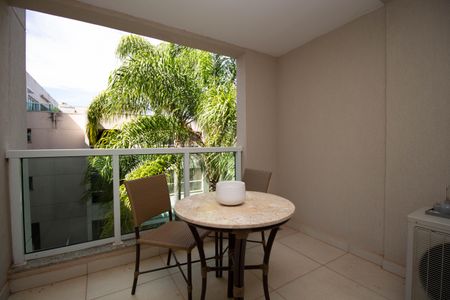 Sacada de apartamento para alugar com 1 quarto, 48m² em Setor de Clubes Esportivos Sul, Brasília