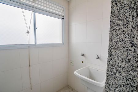 Apartamento à venda com 60m², 2 quartos e 2 vagasCozinha e Área de Serviço