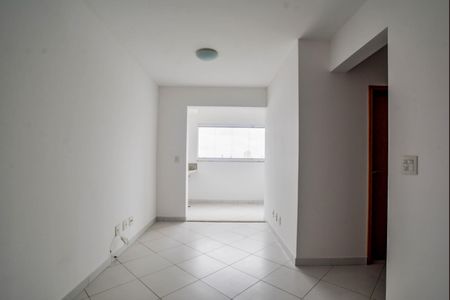 Sala de apartamento à venda com 2 quartos, 60m² em Campestre, Santo André