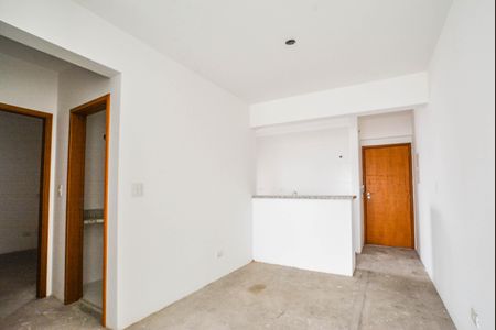 Sala de apartamento à venda com 2 quartos, 60m² em Campestre, Santo André