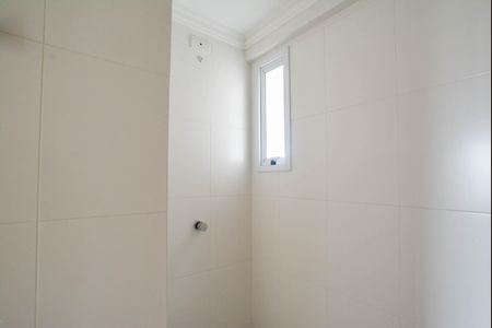 Apartamento à venda com 60m², 2 quartos e 2 vagasBanheiro Social