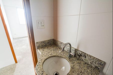 Apartamento à venda com 60m², 2 quartos e 2 vagas Apartamento à venda com 60m², 2 quartos e 2 vagasBanheiro Social