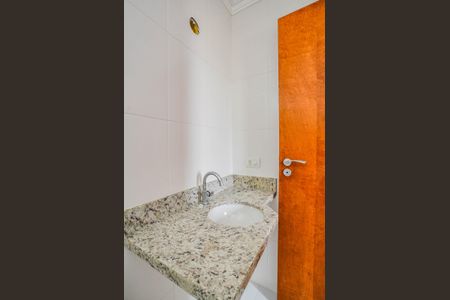 Apartamento à venda com 60m², 2 quartos e 2 vagas Apartamento à venda com 60m², 2 quartos e 2 vagasBanheiro da Suíte