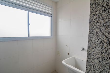 Apartamento à venda com 60m², 2 quartos e 2 vagas Apartamento à venda com 60m², 2 quartos e 2 vagasCozinha e Área de Serviço