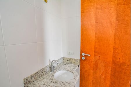 Apartamento à venda com 60m², 2 quartos e 2 vagas Apartamento à venda com 60m², 2 quartos e 2 vagasBanheiro da Suíte