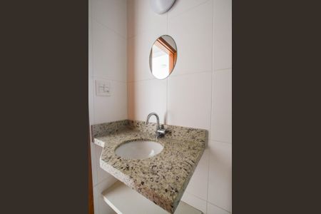 Apartamento à venda com 60m², 2 quartos e 2 vagas Apartamento à venda com 60m², 2 quartos e 2 vagasBanheiro Social