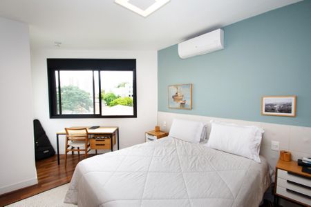 Casa à venda com 350m², 5 quartos e 3 vagasquarto 4