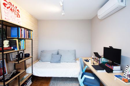 Casa à venda com 350m², 5 quartos e 3 vagasquarto 1