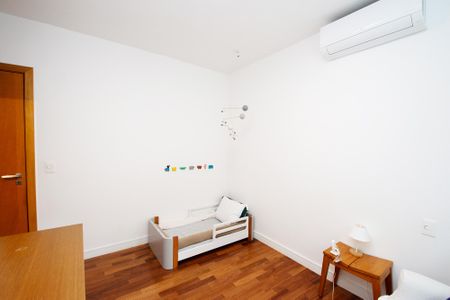 Casa à venda com 350m², 5 quartos e 3 vagasquarto 3