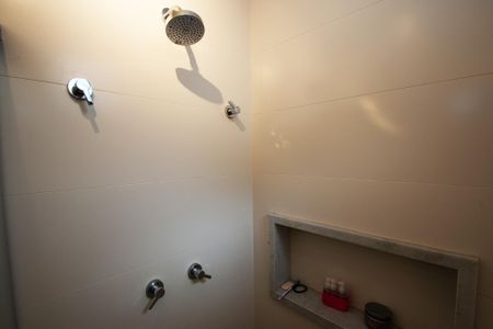 Casa à venda com 350m², 5 quartos e 3 vagasbanheiro de serviçø